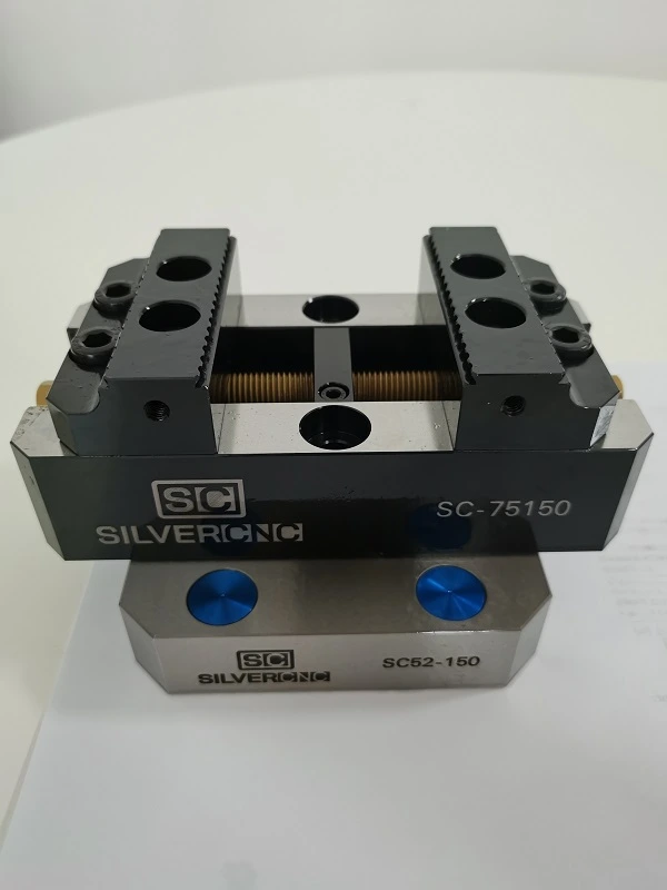 SC-75150 self-centering-vise.webp